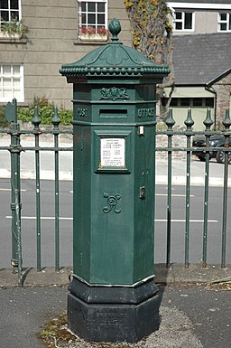 Philip Halling / Victorian pillar box / CC BY-SA 2.0